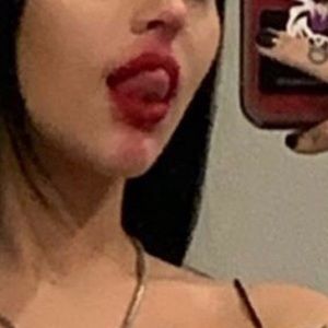 Meet your Posher, Ariana